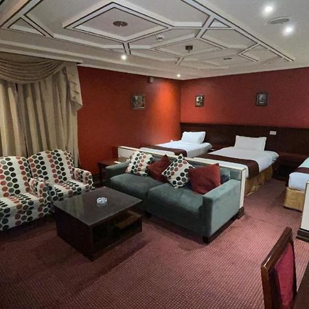 Al Mansour Grand Hotel Ḩafar al Bāţin Buitenkant foto