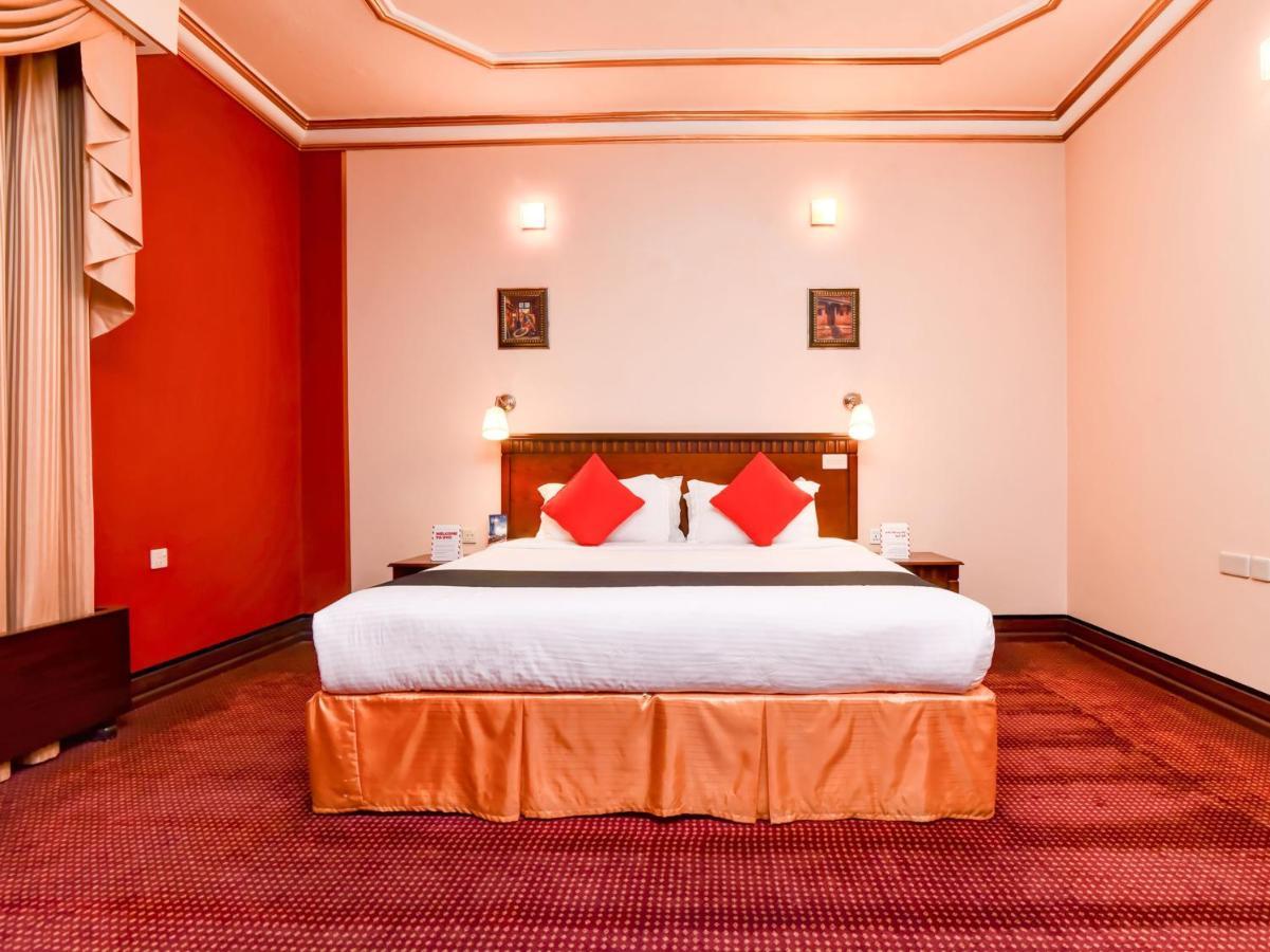 Al Mansour Grand Hotel Ḩafar al Bāţin Buitenkant foto