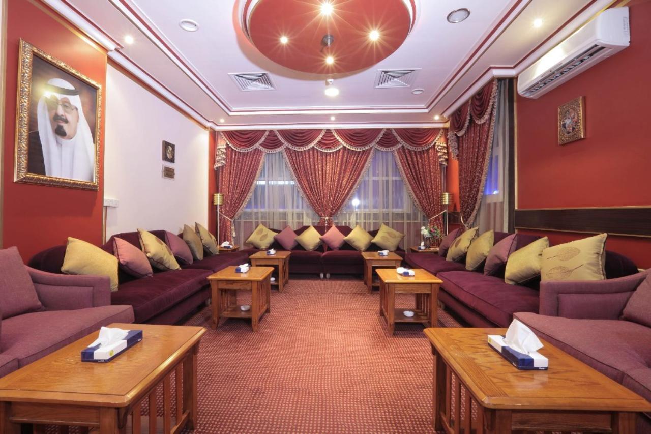Al Mansour Grand Hotel Ḩafar al Bāţin Buitenkant foto