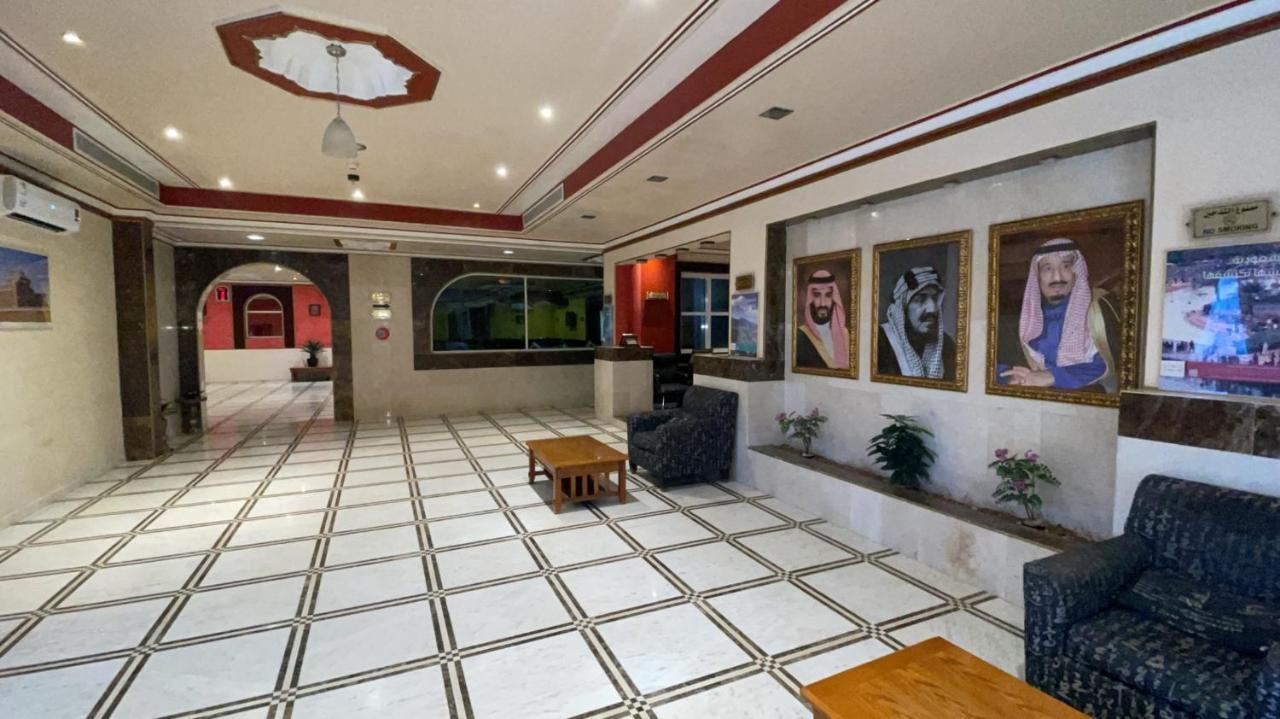 Al Mansour Grand Hotel Ḩafar al Bāţin Buitenkant foto