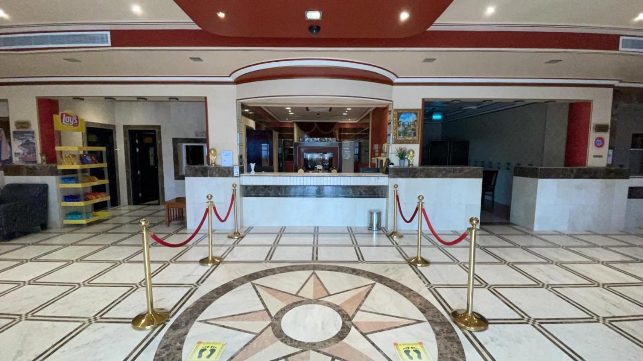Al Mansour Grand Hotel Ḩafar al Bāţin Buitenkant foto