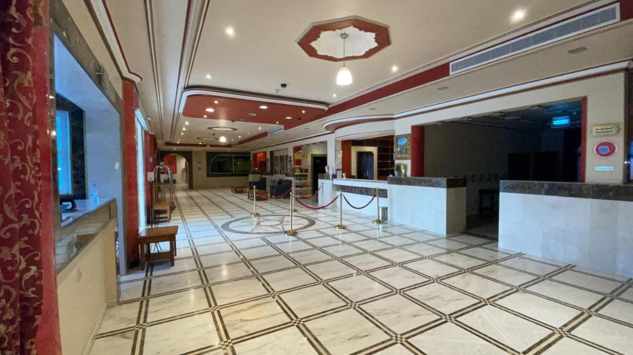 Al Mansour Grand Hotel Ḩafar al Bāţin Buitenkant foto