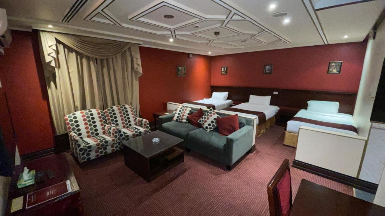 Al Mansour Grand Hotel Ḩafar al Bāţin Buitenkant foto