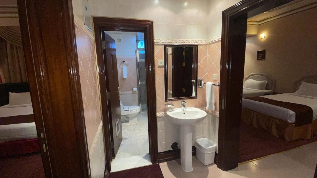 Al Mansour Grand Hotel Ḩafar al Bāţin Buitenkant foto